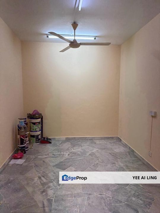 Goodyear Court 8 Subang Perdana 980sf, For Rent. Good Location!, Selangor, USJ