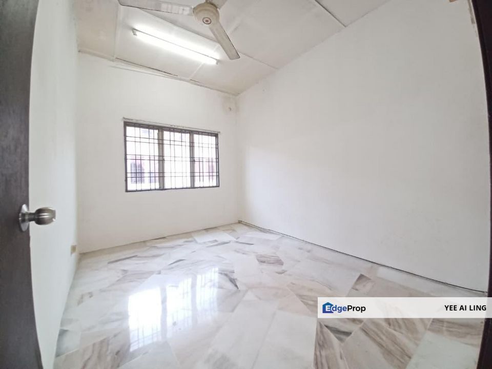 Double Storey House Jalan Raja Nong Kampung Jawa For Sale, Selangor, Klang