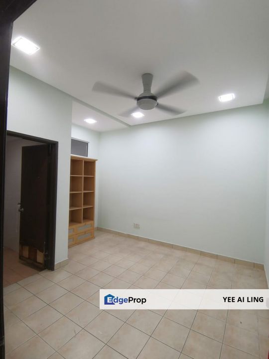 Kota Kemuning Double Storey End Lot House (Canal Gardens) for Sale, Selangor, Kota Kemuning