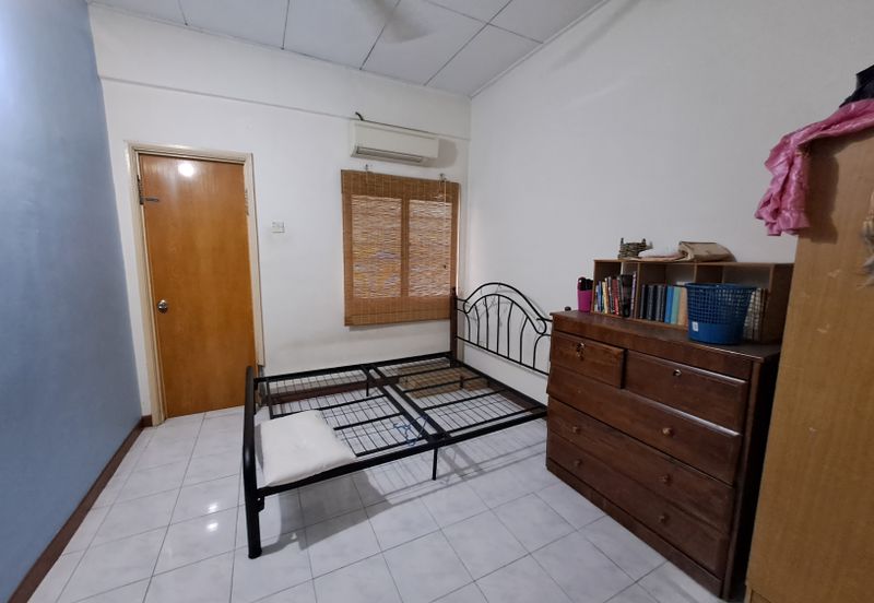 Jalan Sungai Burung 32/73