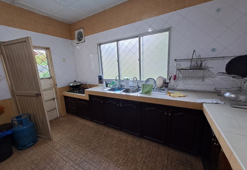 Jalan Sungai Burung 32/73