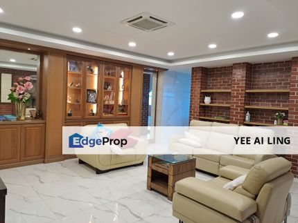 PUCHONG PRIMA Business Centre-TASTEFULLY RENOVATED Office units for SALE, Selangor, Puchong
