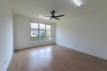 Arahsia Residences, Tropicana Aman