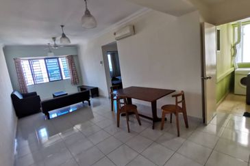 Main Place Residence