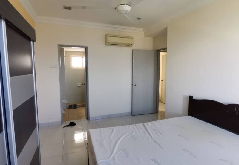 Main Place Residence