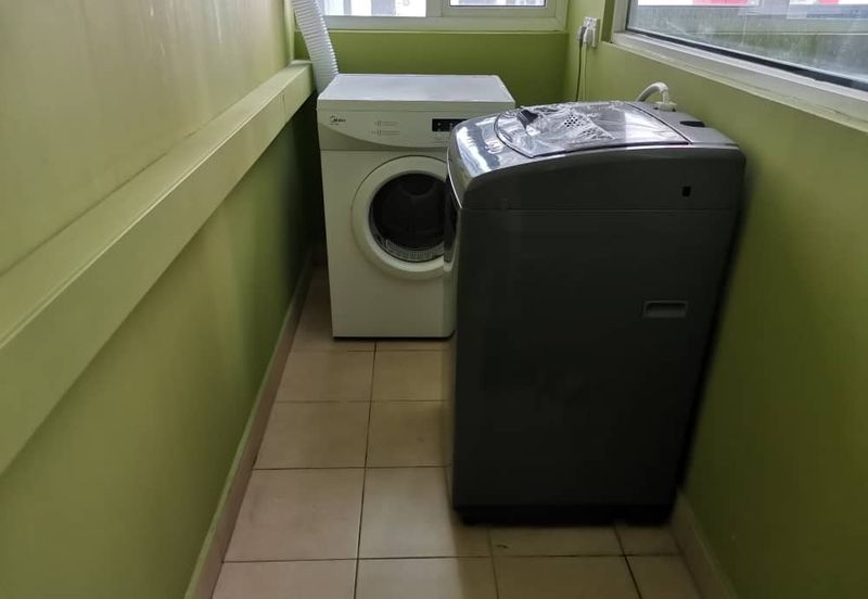 Main Place Residence