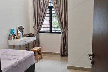 Scarlet @ Bandar Rimbayu