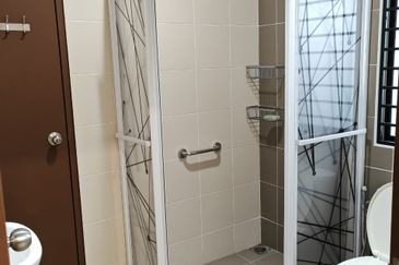 Scarlet @ Bandar Rimbayu