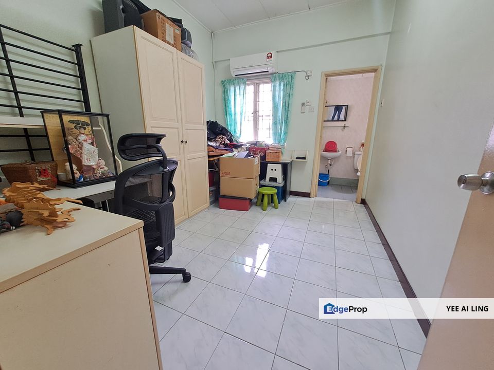 Renovated Double Storey Jalan Sungai Burung BUKIT RIMAU 20 x 70 for Sale, Selangor, Shah Alam