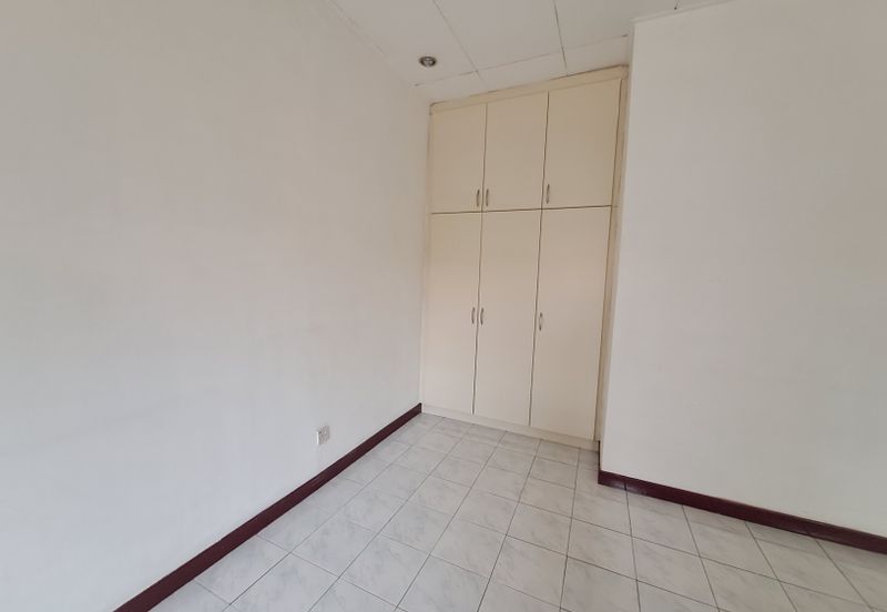 Jalan Sungai Burung 32/72