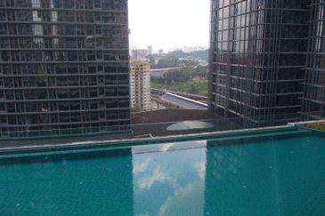 KL Gateway Premium Residence