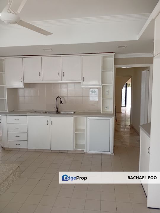 Renovated Bungalow with pool, Kuala Lumpur, Damansara Heights