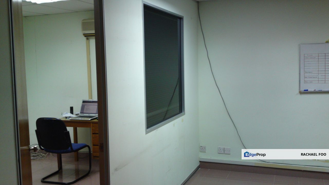 FREEHOLD SUNWAYMAS COMMERCIAL CENTRE PJ, ONLY RM350K!!!!, Selangor, Petaling Jaya