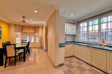 Cheap 2 Storey Corner Terrace @ Bandar Baru Sri Petaling