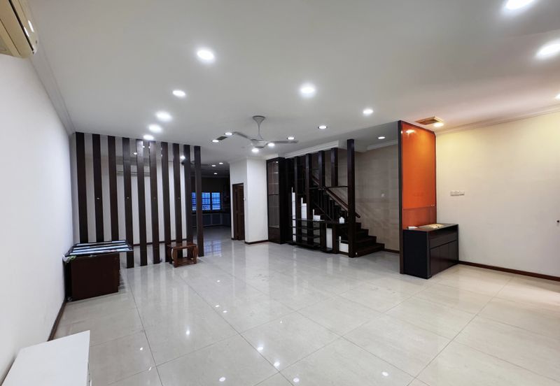 Happy Garden (Taman Gembira)