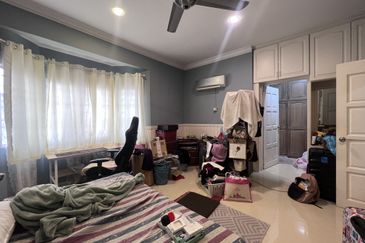 Bandar Tun Hussein Onn