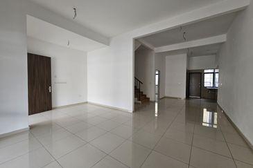 Bandar Tun Hussein Onn