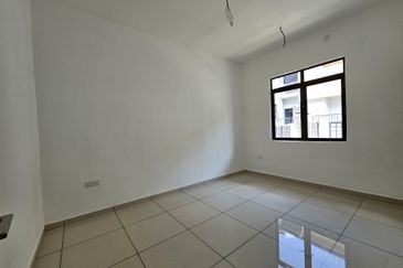 Bandar Tun Hussein Onn