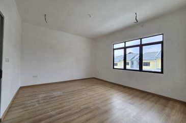 Bandar Tun Hussein Onn