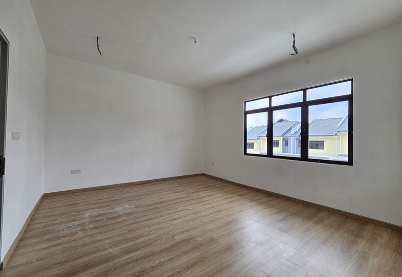 Bandar Tun Hussein Onn