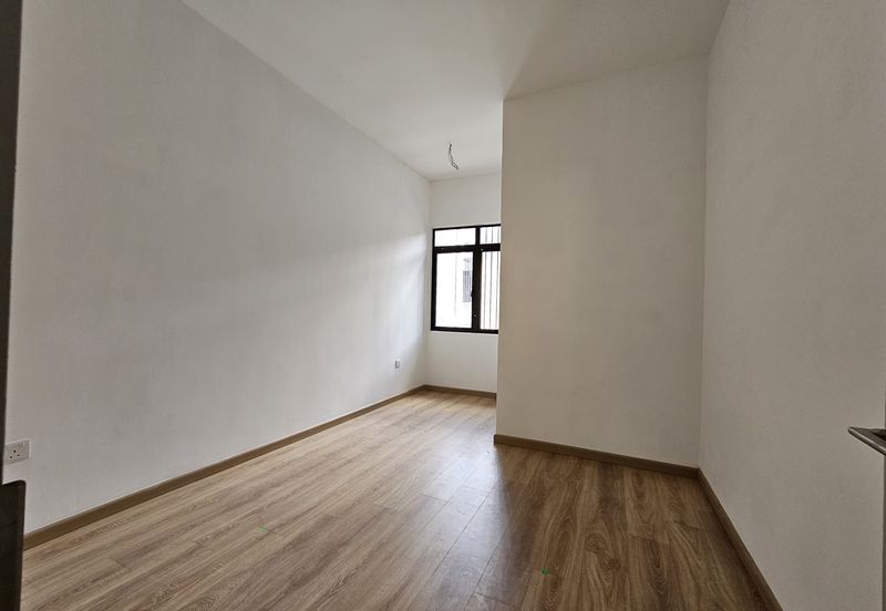 Bandar Tun Hussein Onn