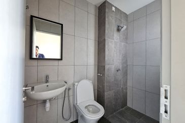 Bandar Tun Hussein Onn