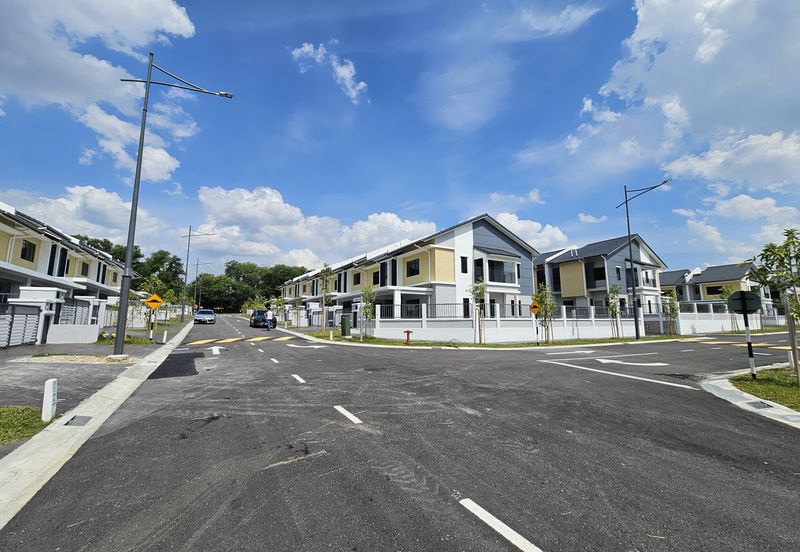 Bandar Tun Hussein Onn