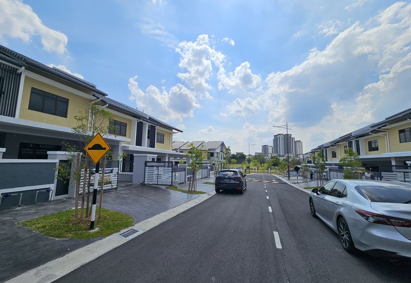 Bandar Tun Hussein Onn