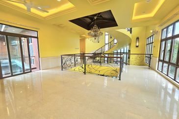 The Lotus of The Mines