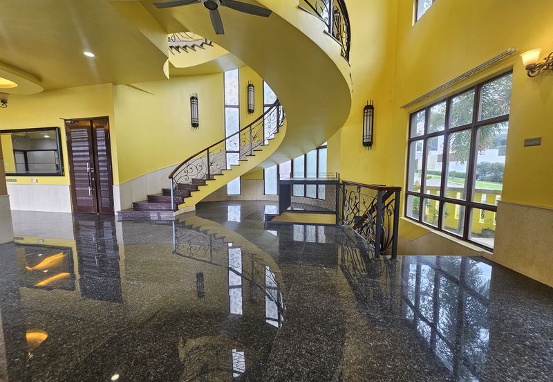 The Lotus of The Mines