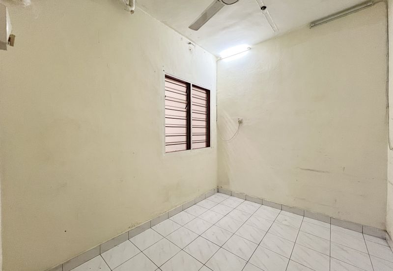 Taman Taynton (Taynton View)