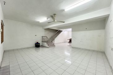 Taman Taynton (Taynton View)