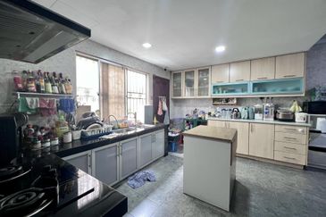 Bandar Mahkota Cheras