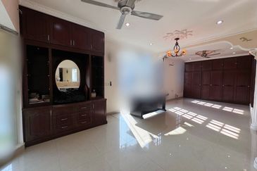 Jalan Suasana @ Tun Hussein Onn