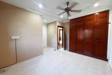 Jalan Suasana @ Tun Hussein Onn