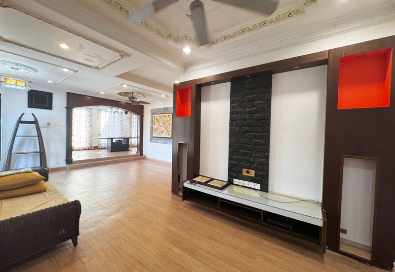 Jalan Suasana @ Tun Hussein Onn