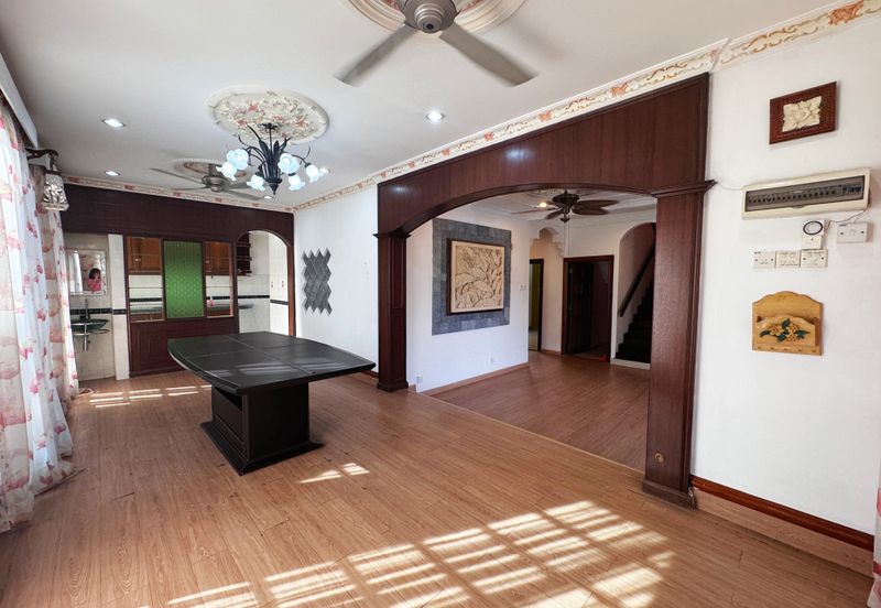 Jalan Suasana @ Tun Hussein Onn