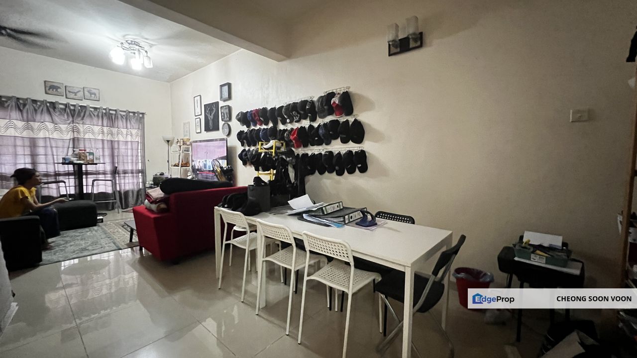 Freehold Extended 2 Stry Terrace @ Taman Seri Belimbing Cheras For Sale, Selangor, Balakong