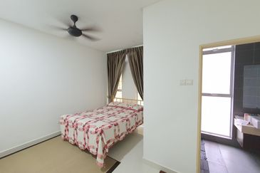 Avenue 6, Bandar Tun Hussein Onn