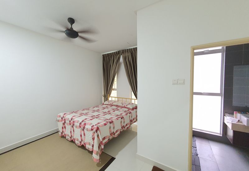 Avenue 6, Bandar Tun Hussein Onn