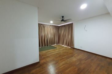 Avenue 6, Bandar Tun Hussein Onn