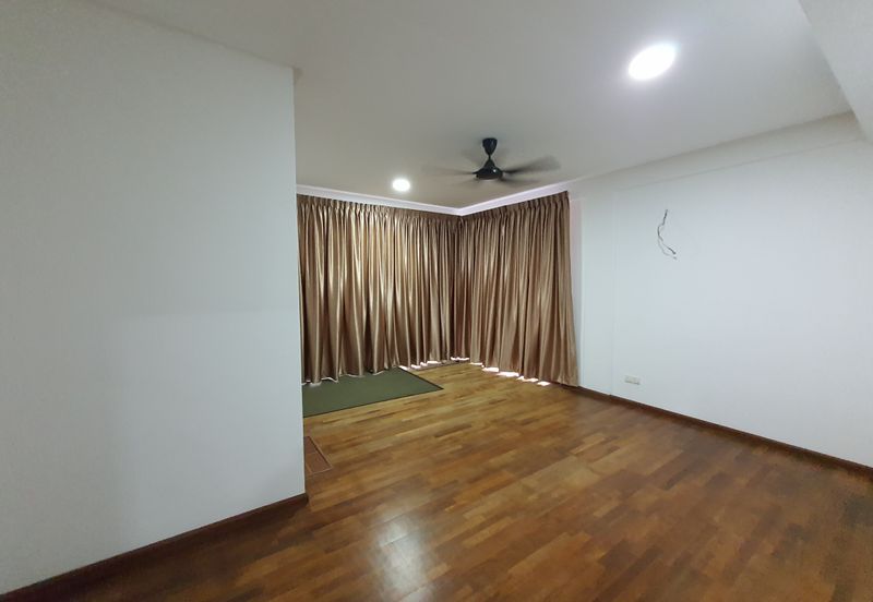 Avenue 6, Bandar Tun Hussein Onn