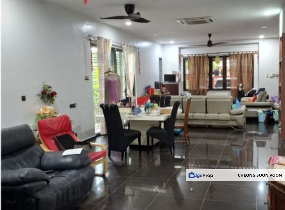Freehold Fully Renovated 3 Stry Semi-D @ Taman Saujana Suria Kajang For Sale, Selangor, Kajang