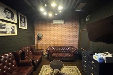 Bukit Mandarina Damai