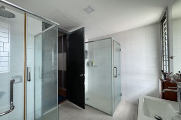 Bukit Mandarina Damai