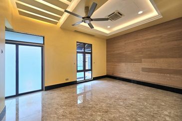 The Lotus of The Mines