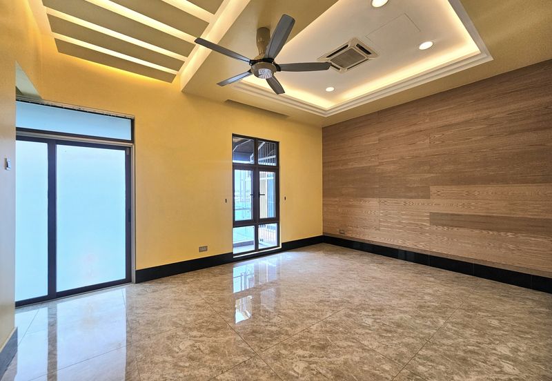 The Lotus of The Mines