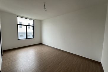 Saujana Heights @ Taman Puncak Saujana