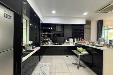 Bandar Mahkota Cheras