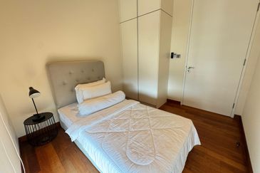 KLGCC Resort :  Senada Residences